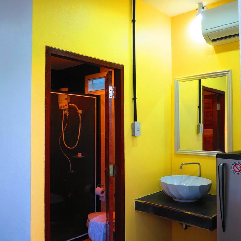 Coco Coozy Apartment Kanchanaburi Ruang foto