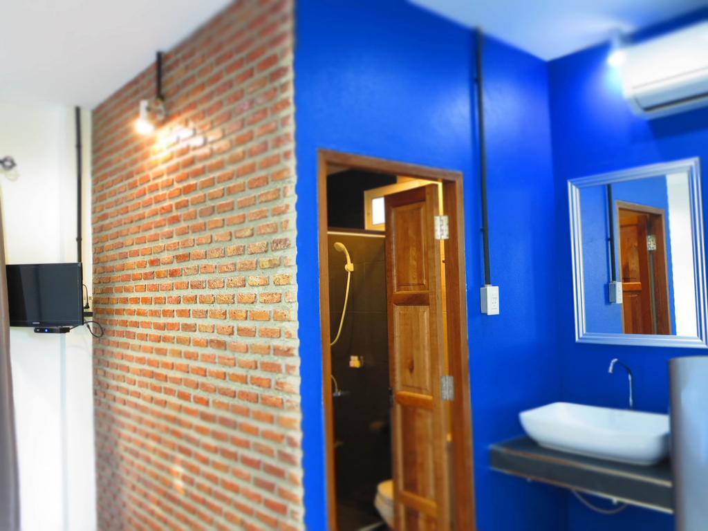 Coco Coozy Apartment Kanchanaburi Ruang foto