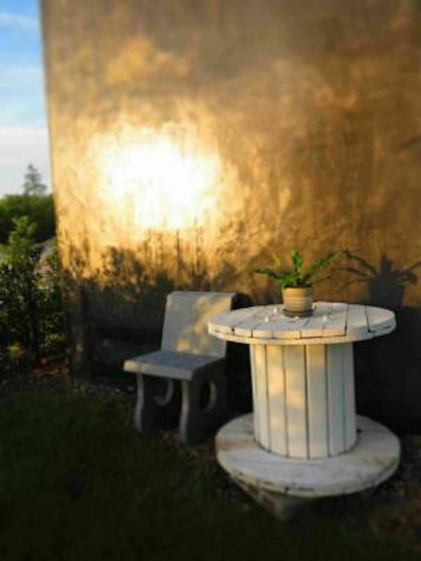 Coco Coozy Apartment Kanchanaburi Bagian luar foto