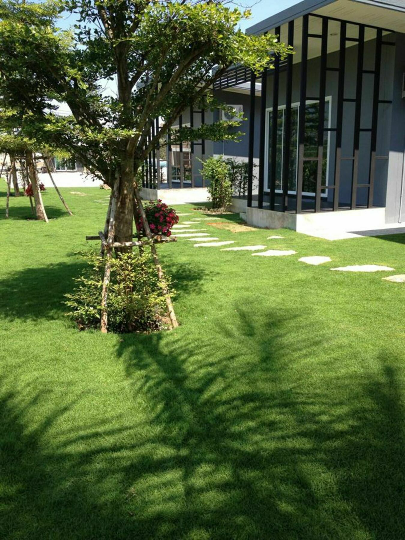 Coco Coozy Apartment Kanchanaburi Bagian luar foto